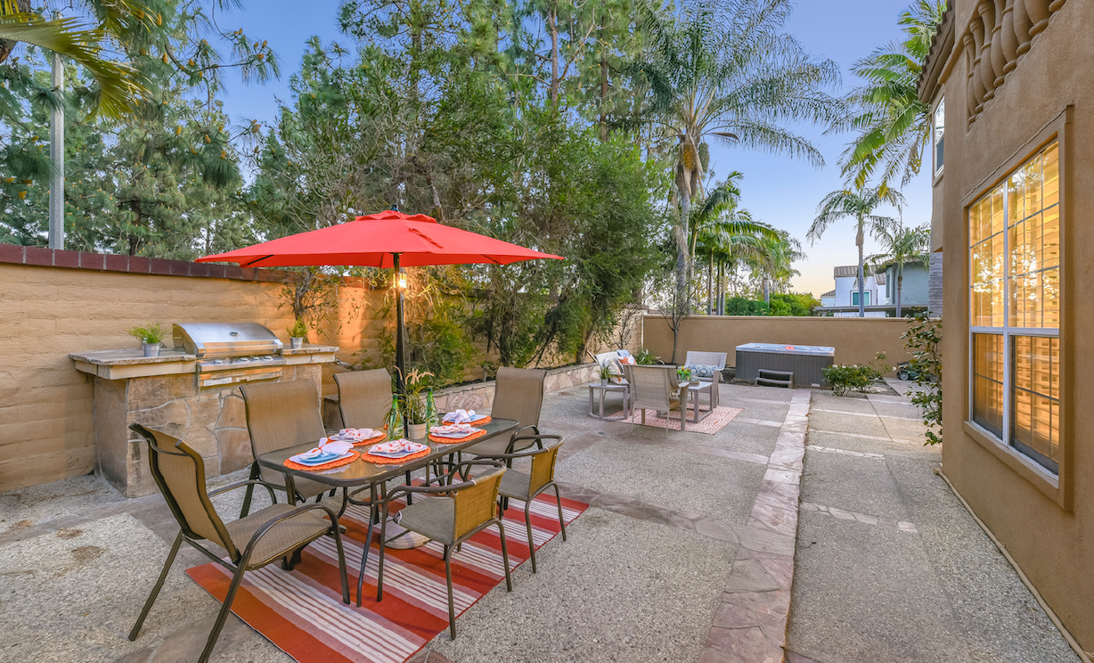12630 Stanton Ave, Tustin CA: