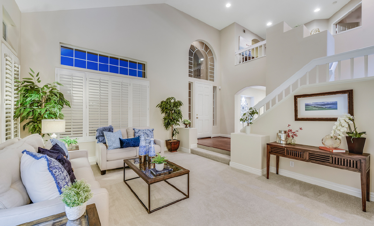 12630 Stanton Ave, Tustin CA: