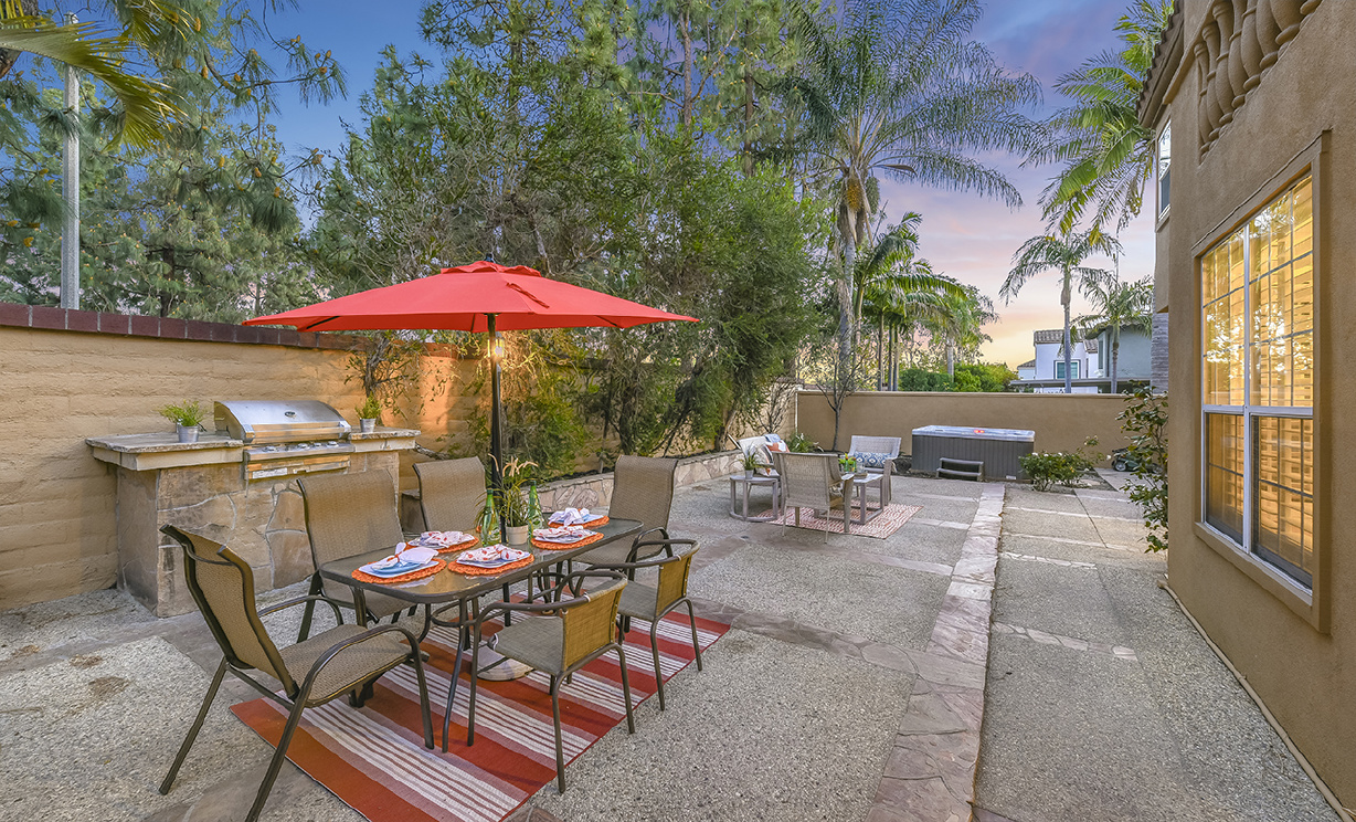 12630 Stanton Ave, Tustin CA: