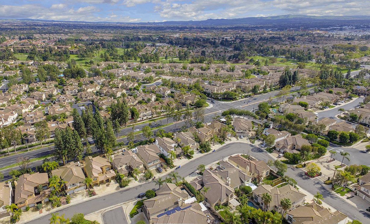 12630 Stanton Ave, Tustin CA: