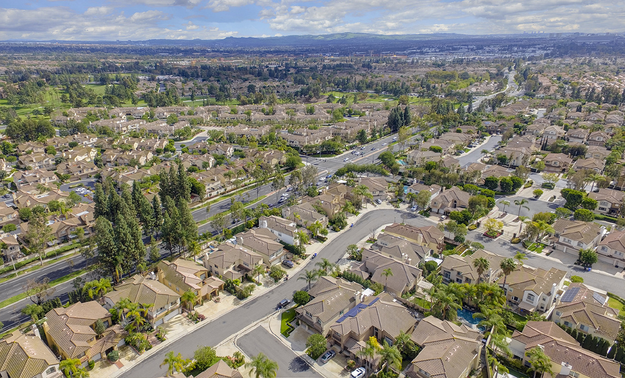 12630 Stanton Ave, Tustin CA: