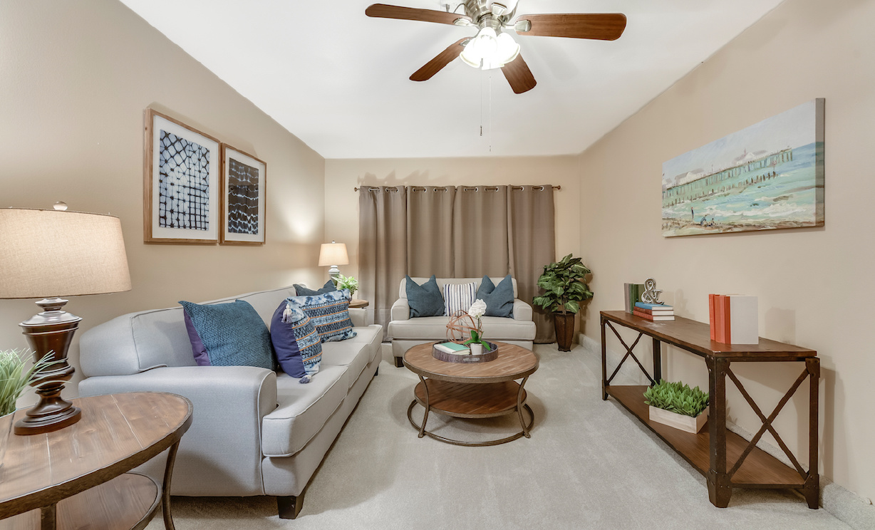 12630 Stanton Ave, Tustin CA: