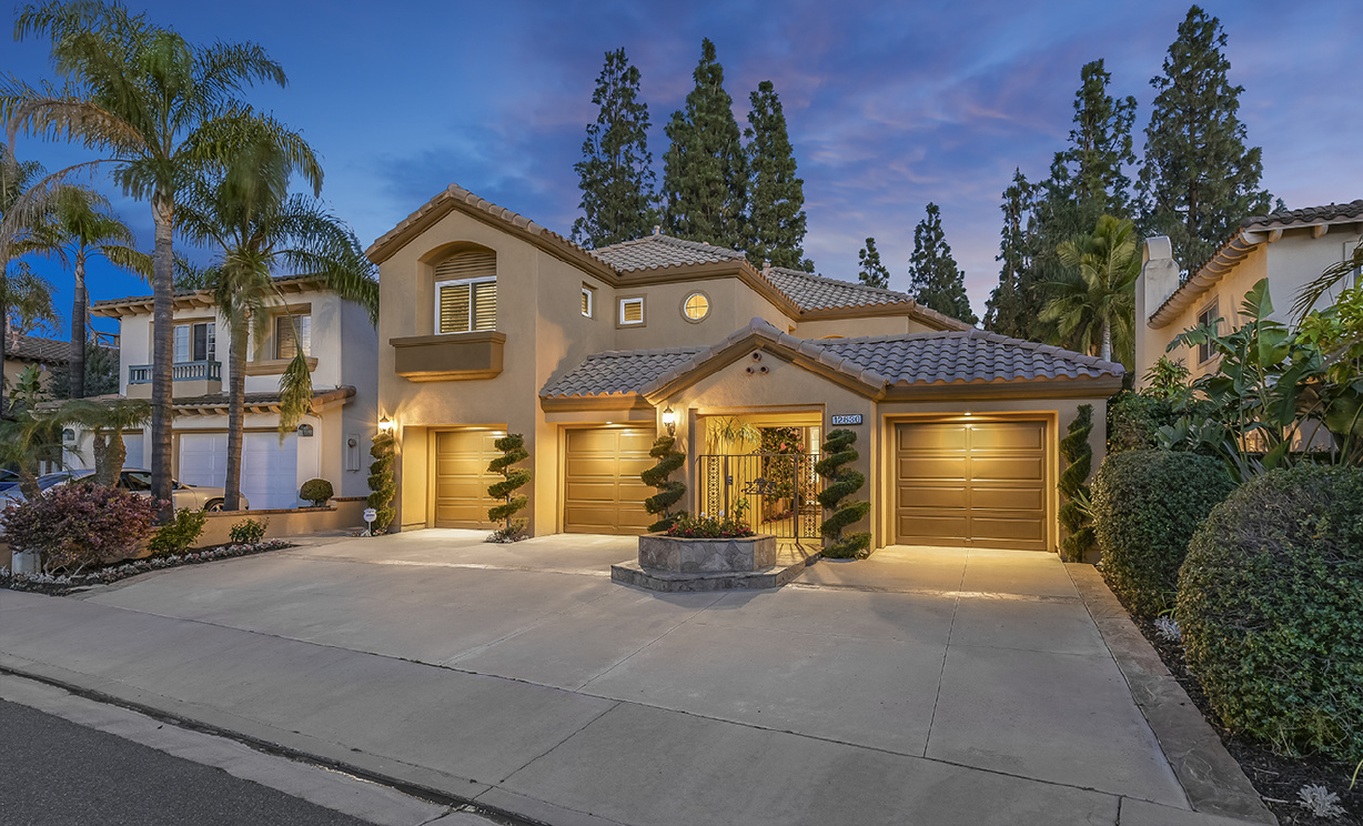 12630 Stanton Ave, Tustin CA: