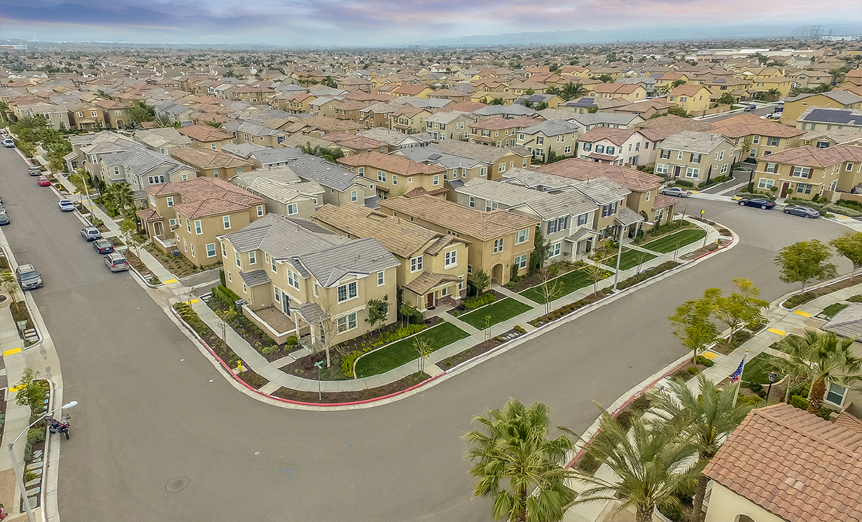 6041 Snapdragon Street, Eastvale CA: 