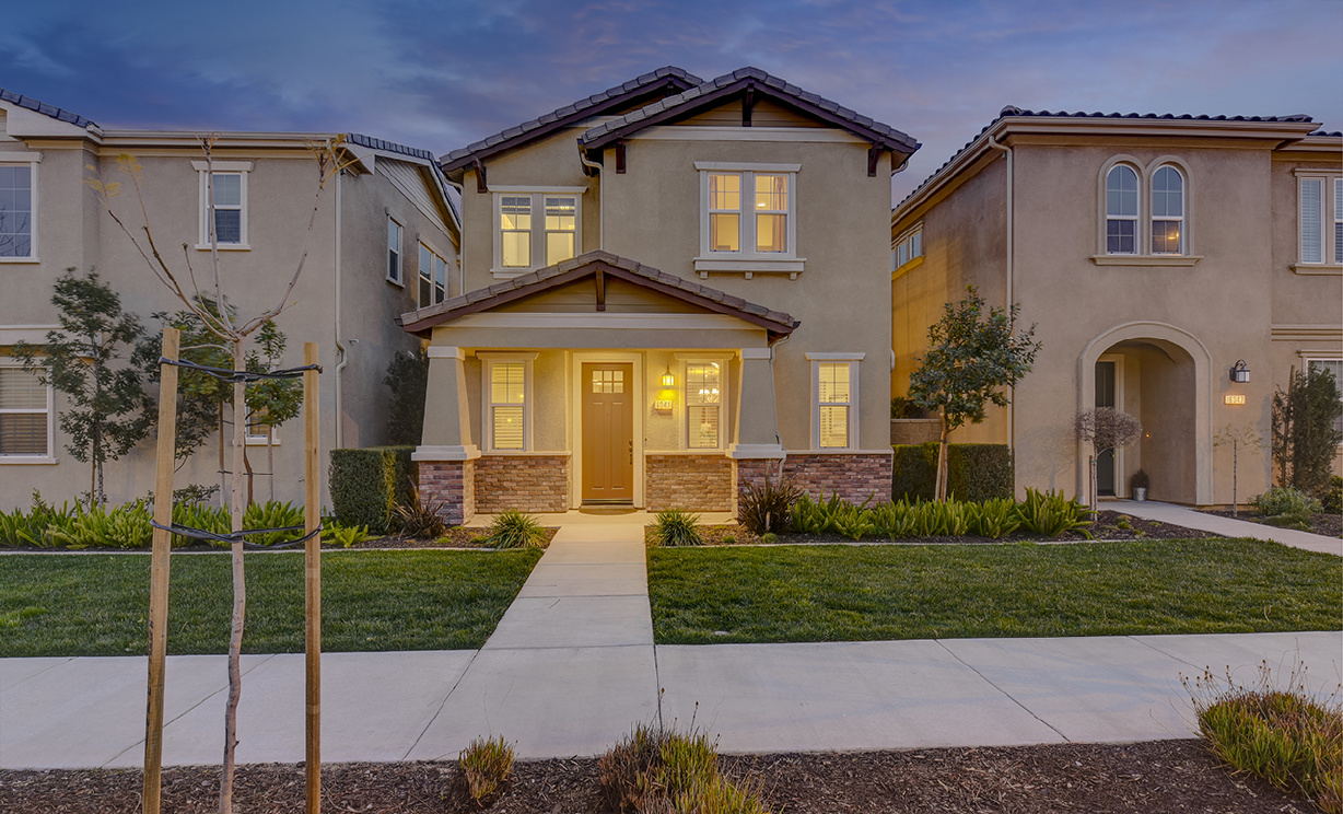 6041 Snapdragon Street, Eastvale CA: 