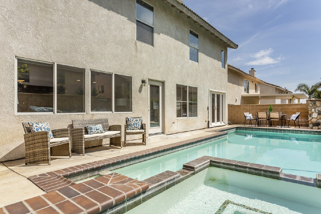 5348 Wrangler Drive, Fontana CA: 
