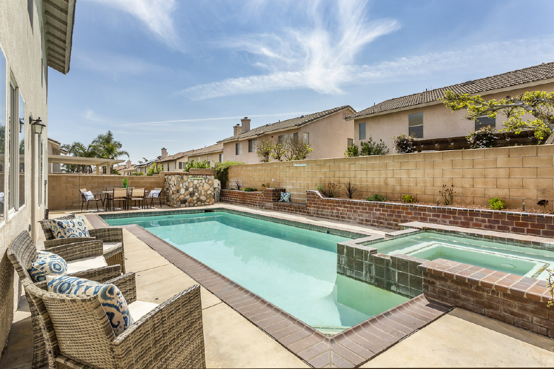 5348 Wrangler Drive, Fontana CA: 