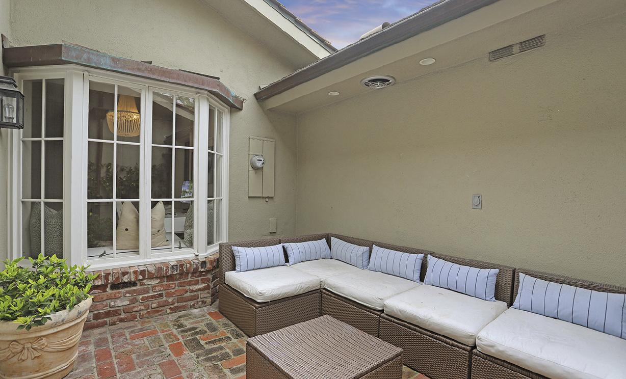 20 Rue Grand Ducal, Newport Beach CA: 