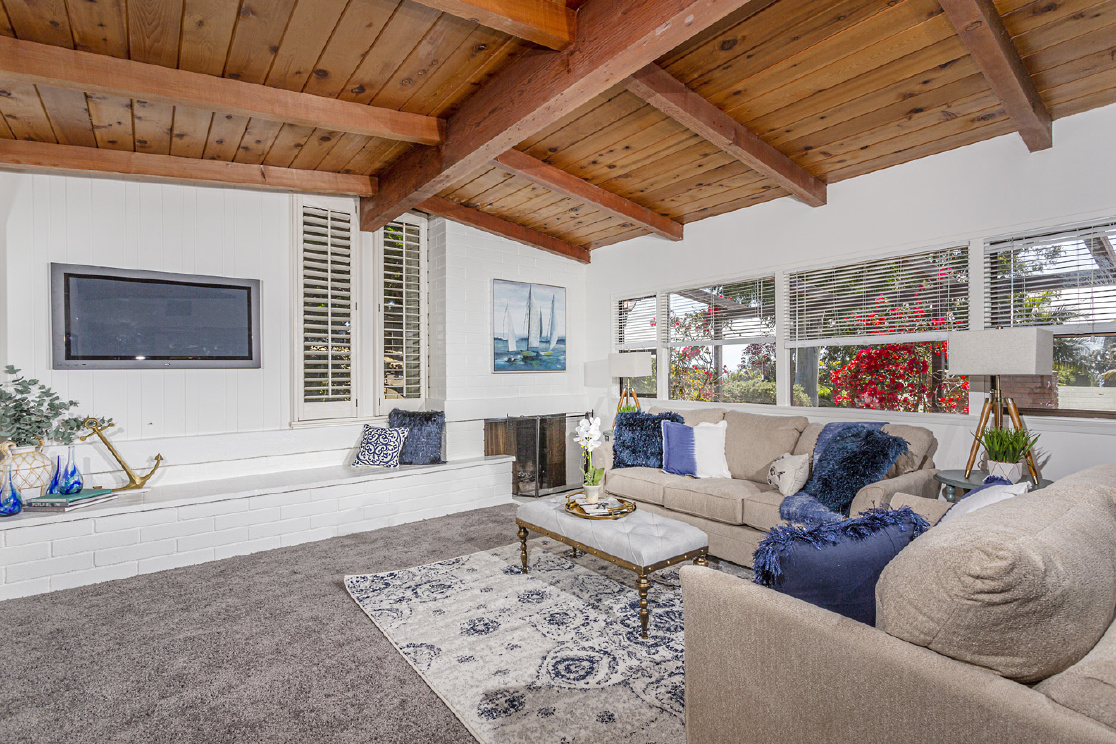 452 Van Dyke Avenue, Del Mar CA: 