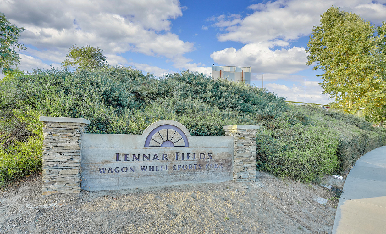 25 White Sands, Trabuco Canyon CA: 