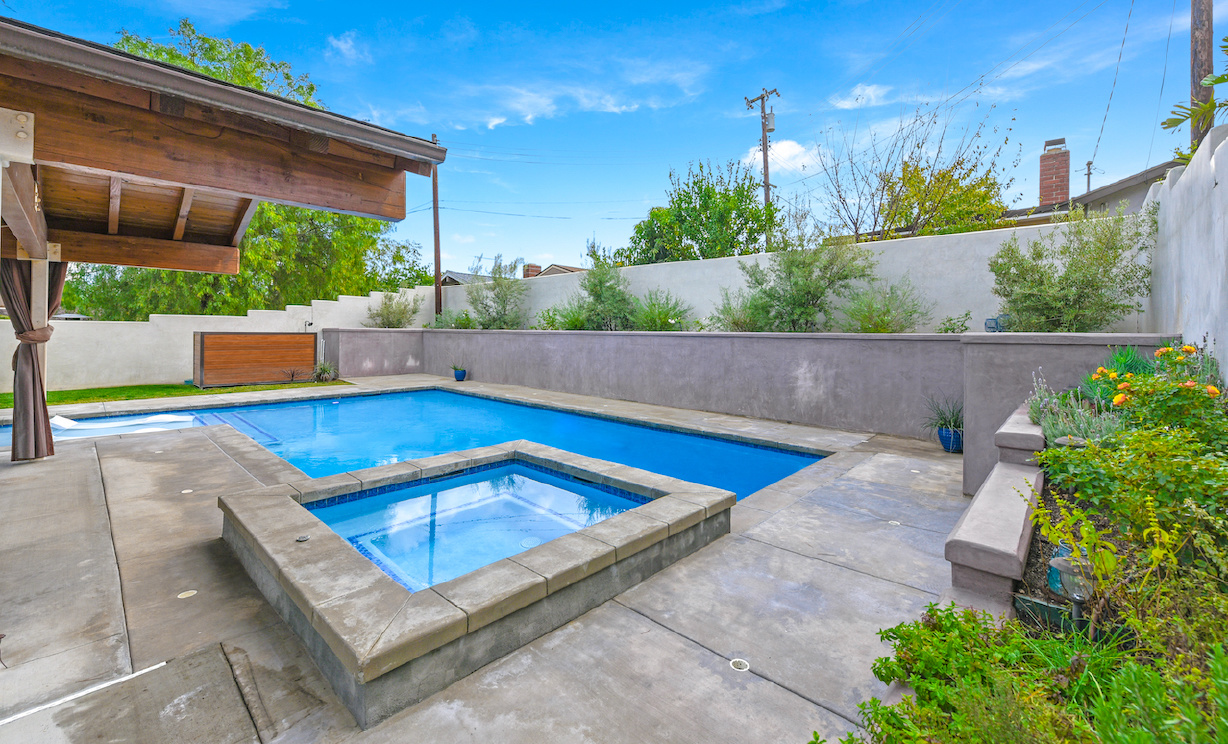 17422 Calgary Avenue, Yorba Linda CA: 