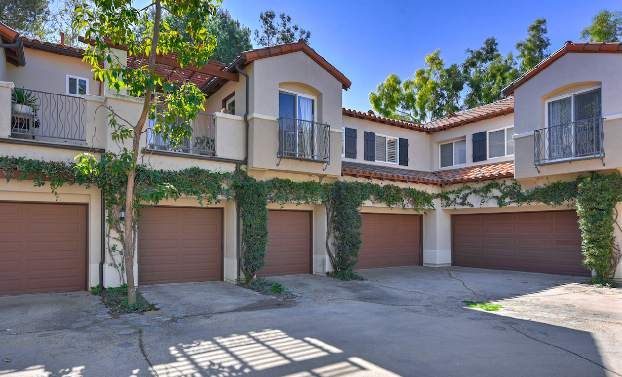 10 Roma Court, Newport Coast CA: 