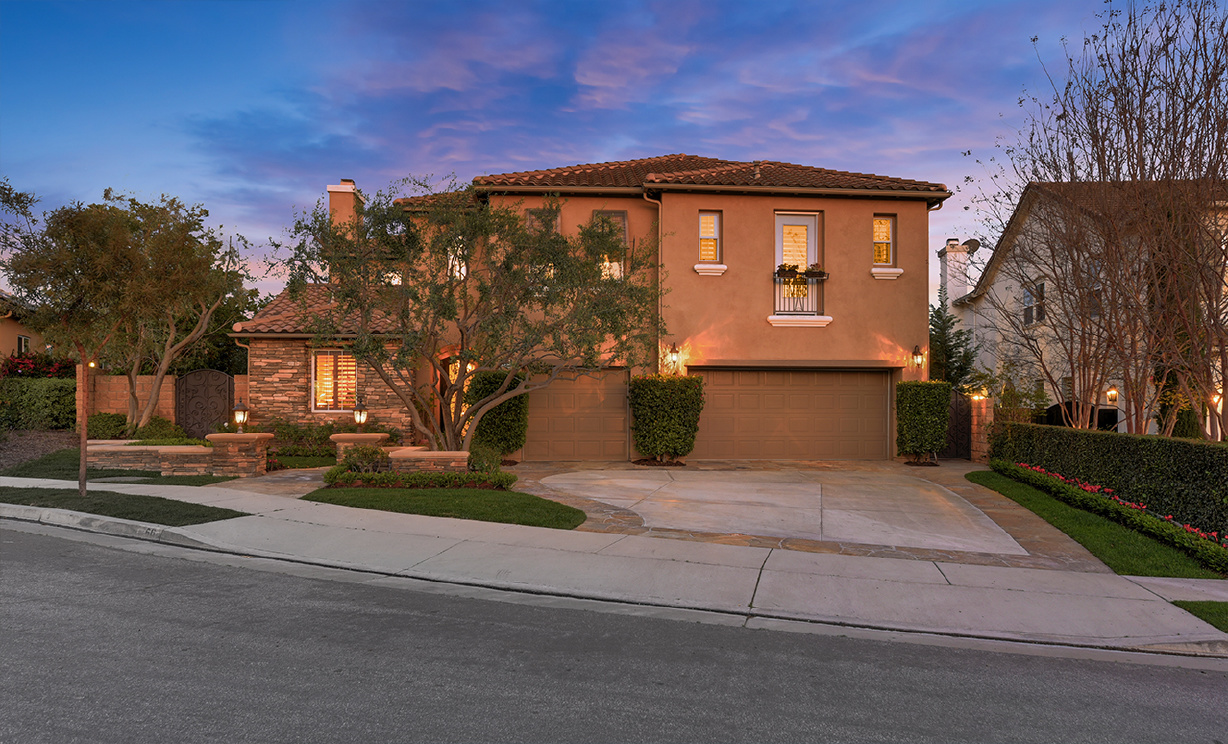 466 Orange Grove Lane, Brea CA: 