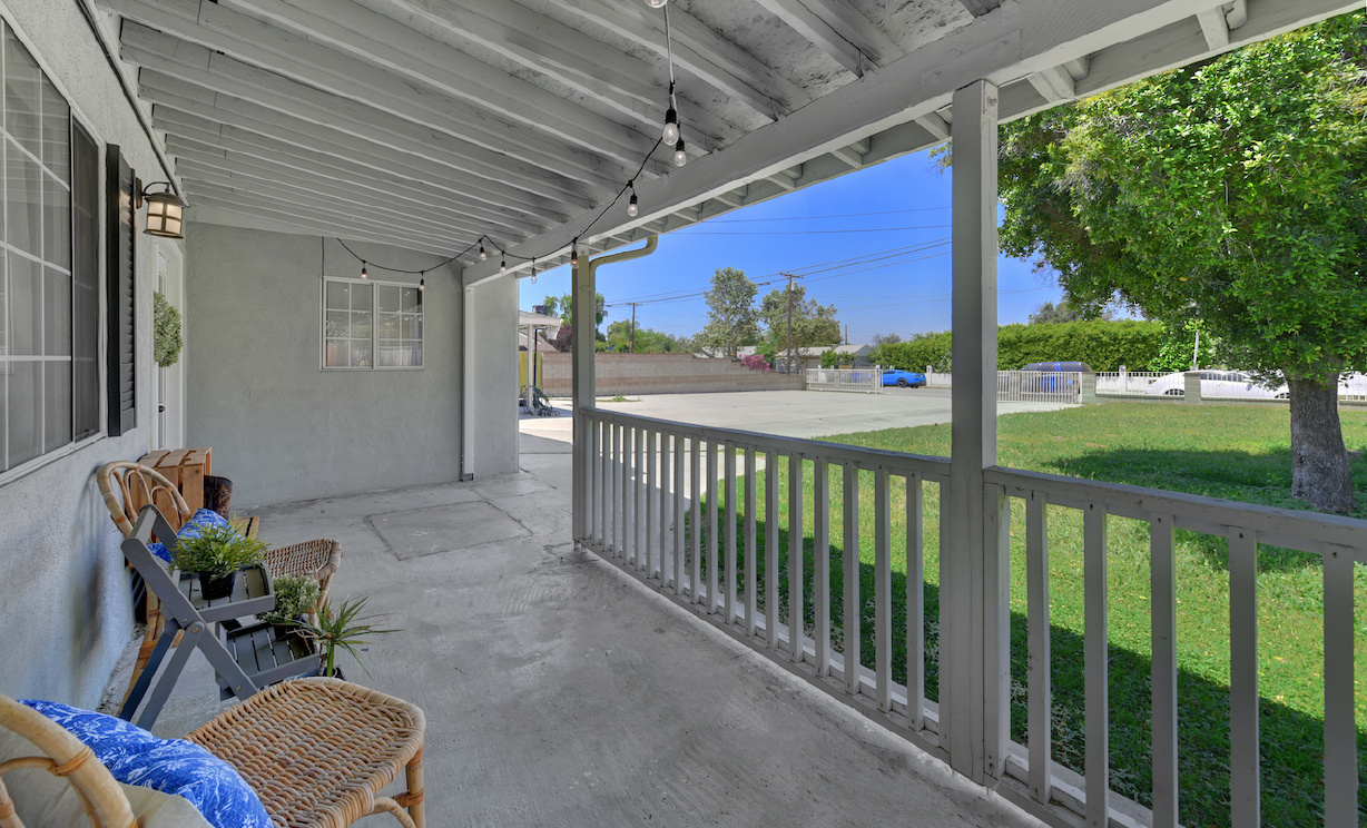 1244 N Orange Street, Riverside CA: 