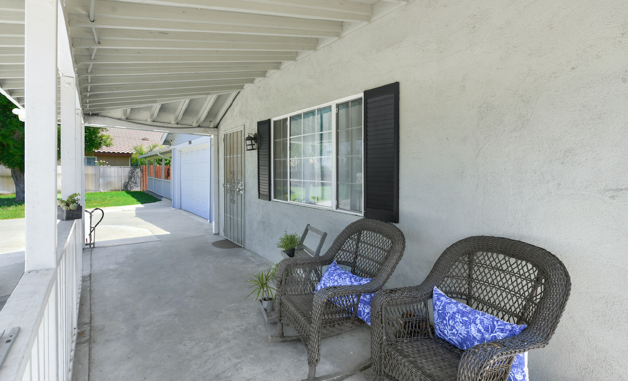 1244 N Orange Street, Riverside CA: 