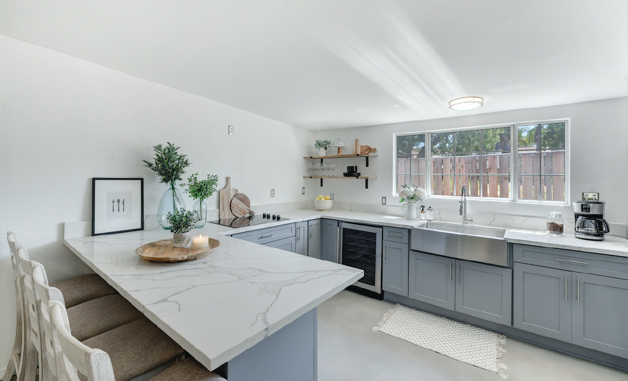 1244 N Orange Street, Riverside CA: 