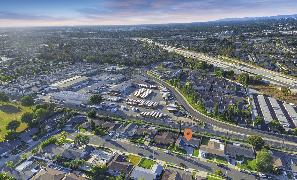840 Saint Clair Street, Costa Mesa CA: 