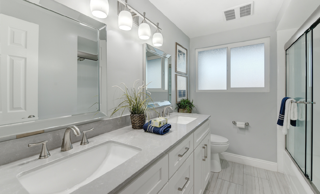 840 Saint Clair Street, Costa Mesa CA: 