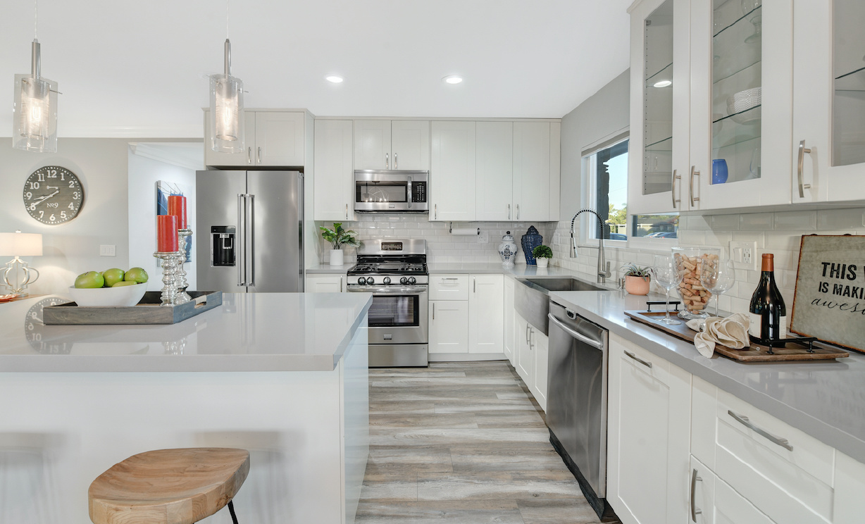 840 Saint Clair Street, Costa Mesa CA: 