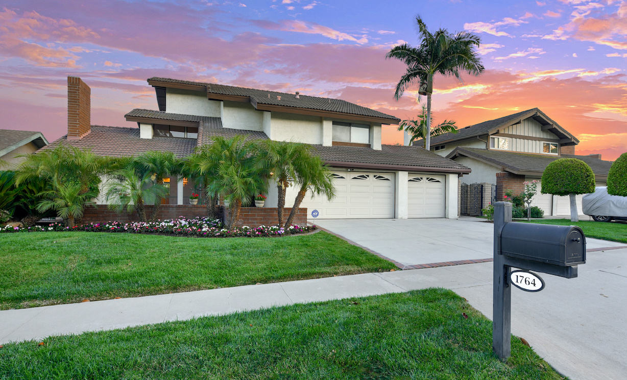 1764 N Mountain View Place, Fullerton CA: 