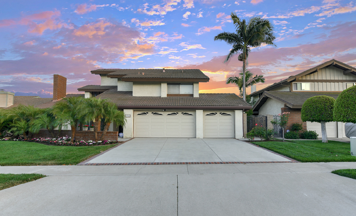 1764 N Mountain View Place, Fullerton CA: 