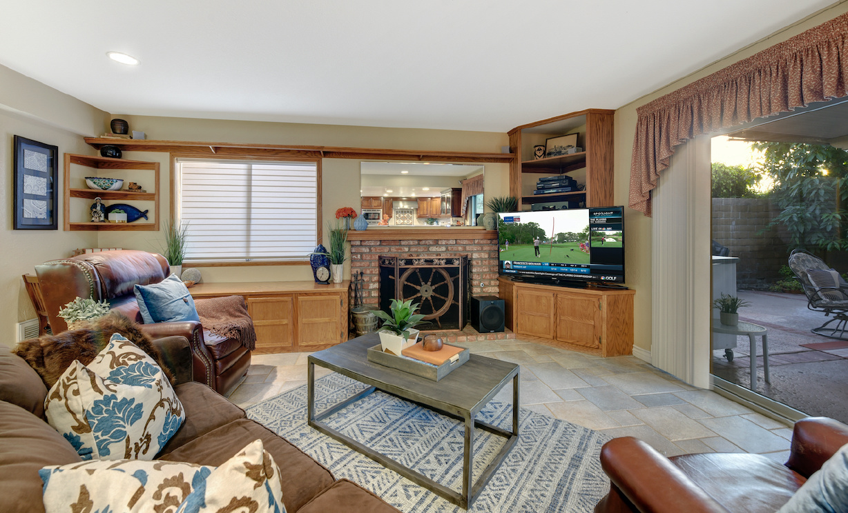 5111 E Paseo De Grace, Anaheim CA: 