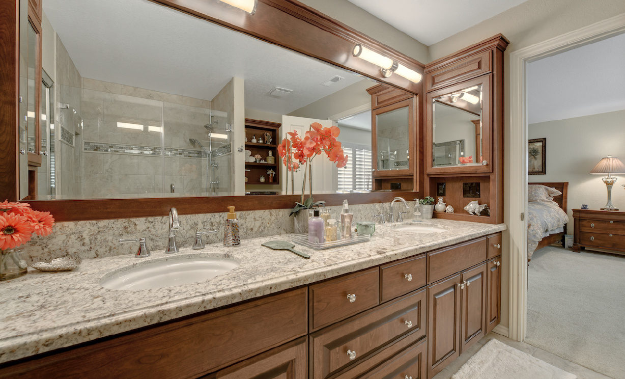 5111 E Paseo De Grace, Anaheim CA: 