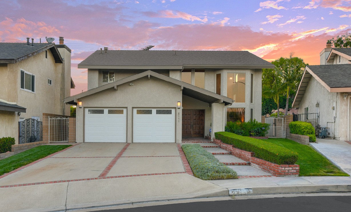 5111 E Paseo De Grace, Anaheim CA: 
