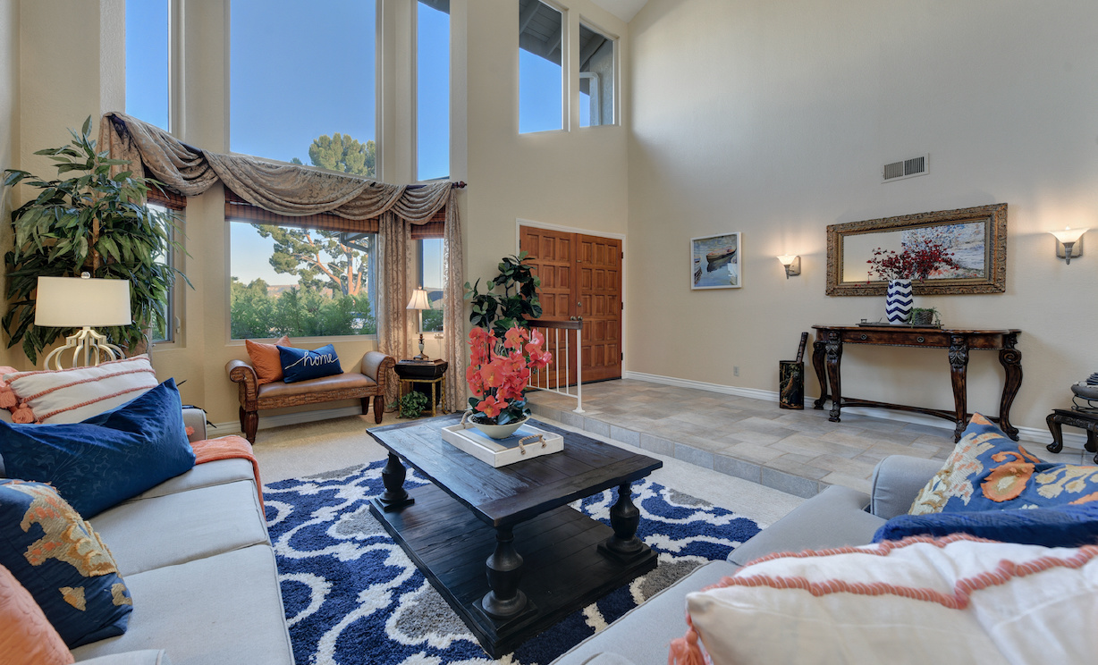 5111 E Paseo De Grace, Anaheim CA: 