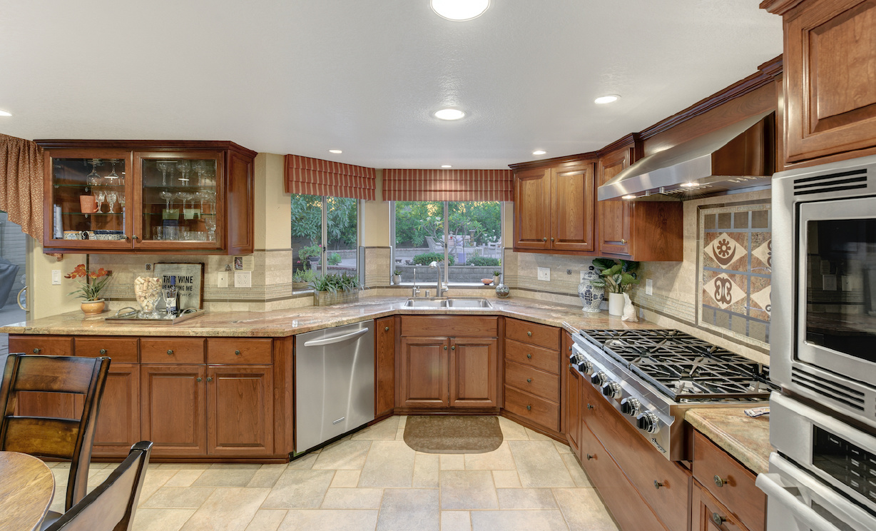 5111 E Paseo De Grace, Anaheim CA: 