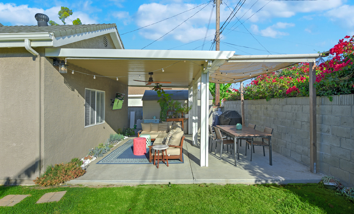 4428 E Lavante Street, Long Beach CA: 