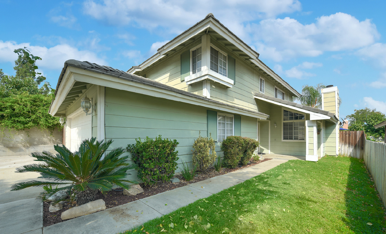 7411 Lake Court, Rancho Cucamonga CA: 