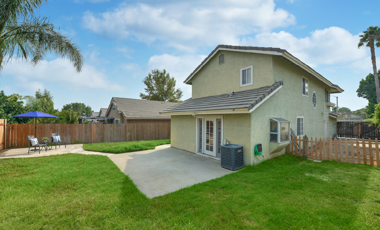 7411 Lake Court, Rancho Cucamonga CA: 