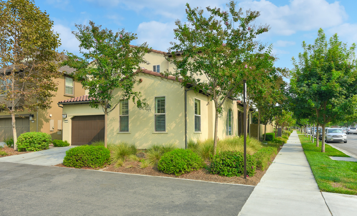 139 Carrotwood, Irvine CA: 