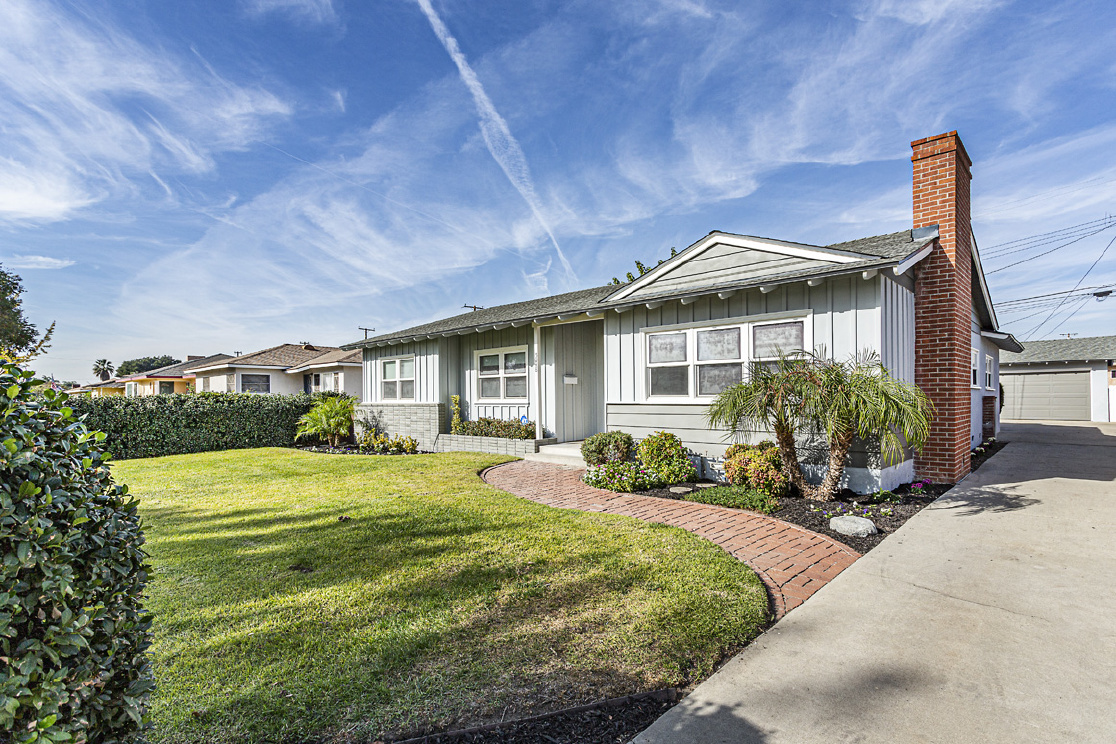 5048 Lincoln Avenue, Chino CA: 