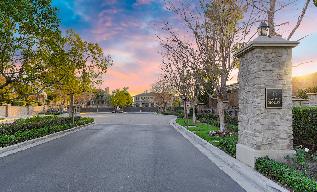 19280 Green Oaks Road, Yorba Linda CA: 