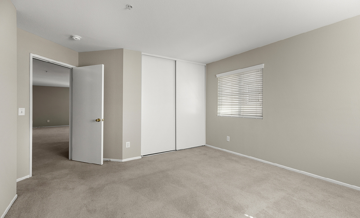 16838 Cascades Place, Fontana CA: 