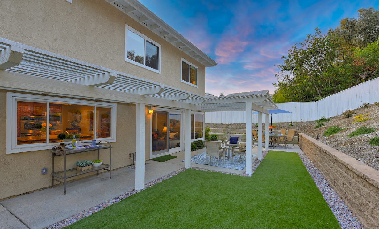 24192 Via San Clemente, Mission Viejo CA: 