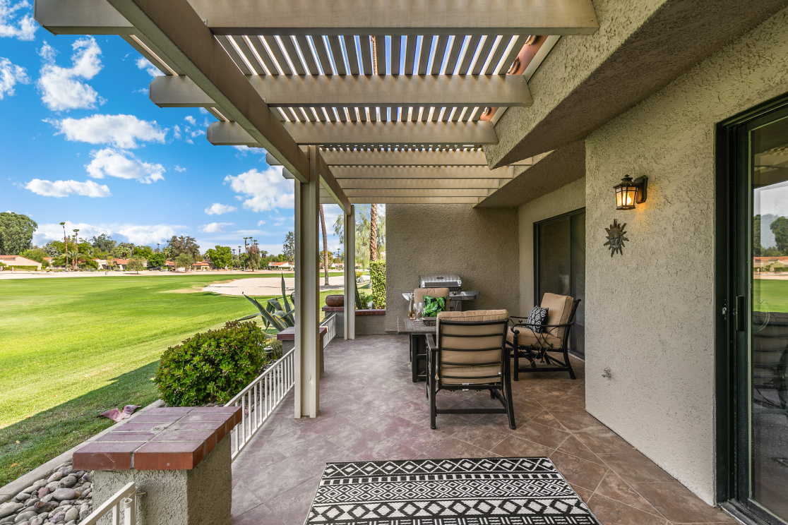 40707 La Costa Cir W, Palm Desert  CA: 