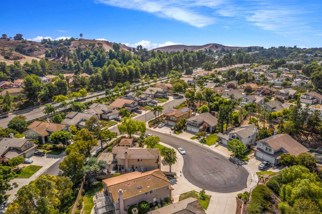 14286 Alder Wood Ln, Chino Hills CA: 