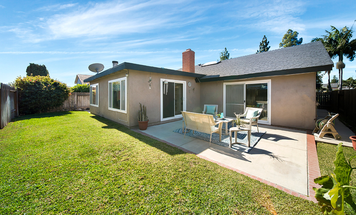 3205 S Birch St, Santa Ana CA: 