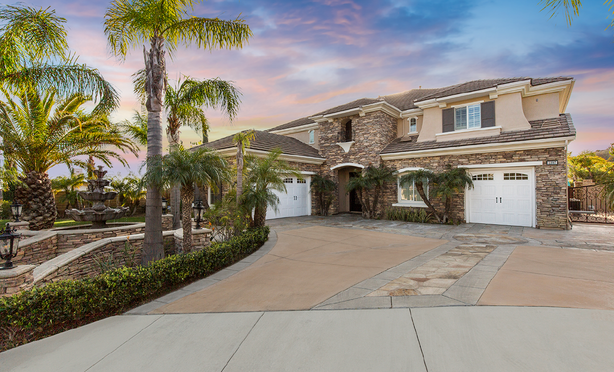 21667 Casino Ridge Rd, Yorba Linda CA: 