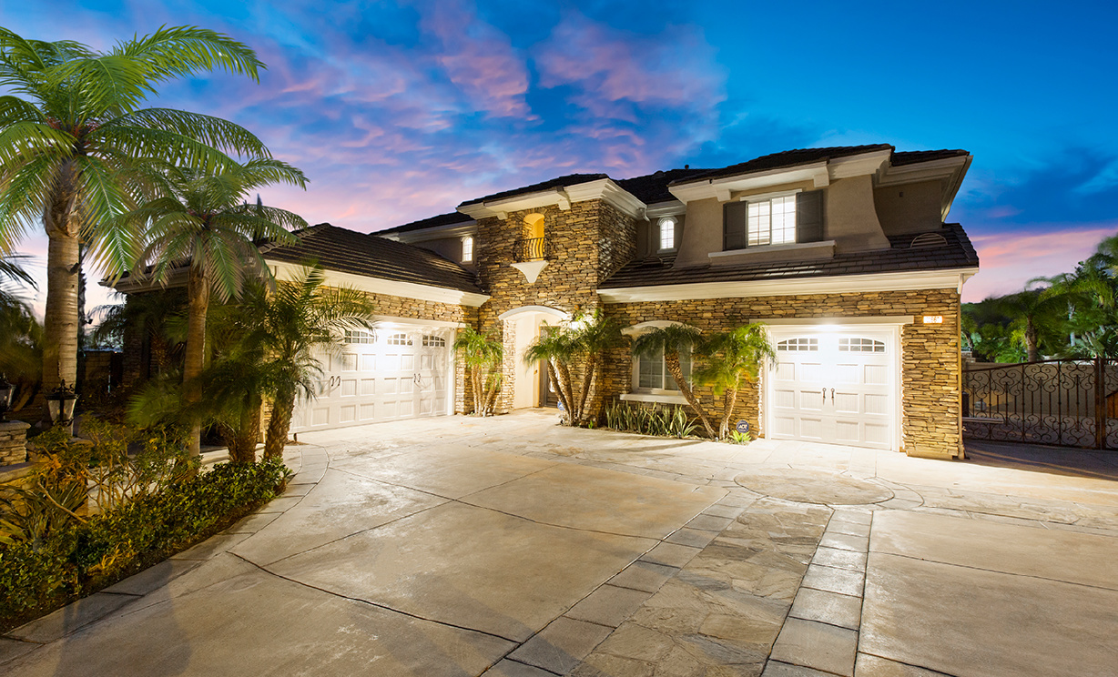 21667 Casino Ridge Rd, Yorba Linda CA: 