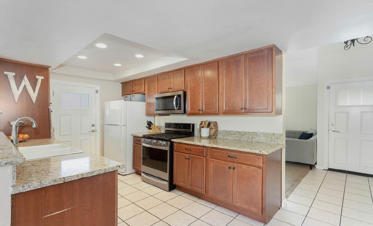 1230 N Dolores Street, Anaheim Hills CA: 