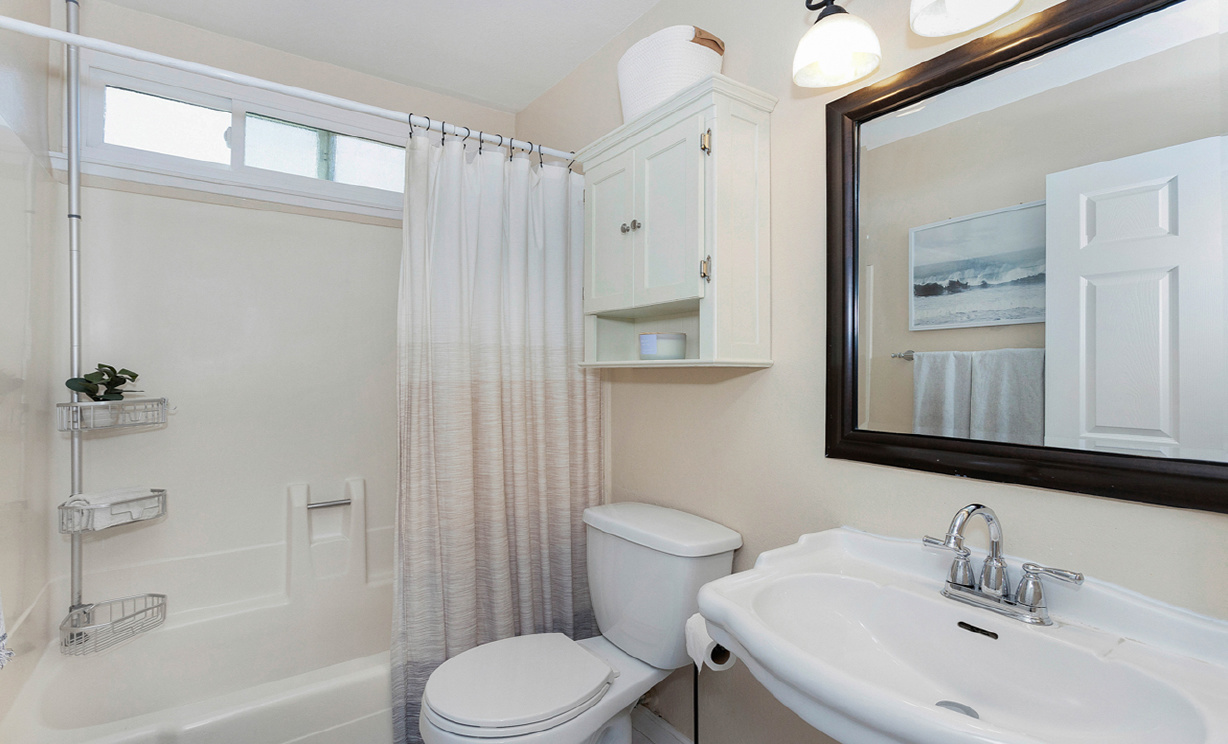 1230 N Dolores Street, Anaheim Hills CA: 
