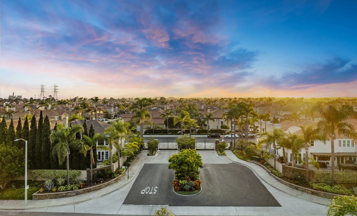 21231 Fern Circle, Huntington Beach CA: 