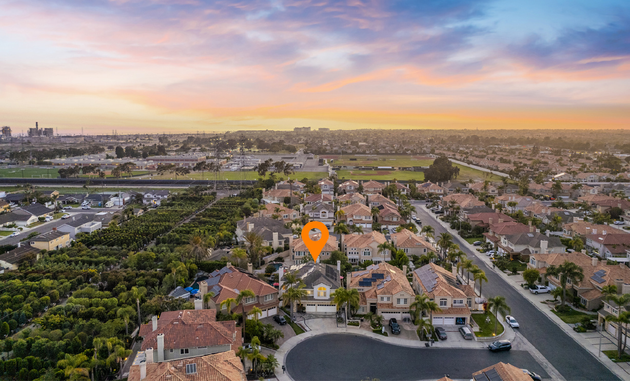 21231 Fern Circle, Huntington Beach CA: 