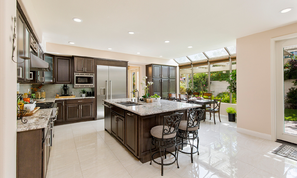 21231 Fern Circle, Huntington Beach CA: 