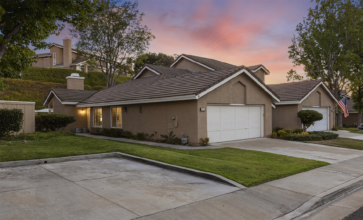 6216 E Garnet Circle, Anaheim Hills CA: 