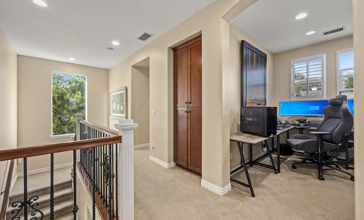 3489 Golden Poppy Way, Yorba Linda CA: 